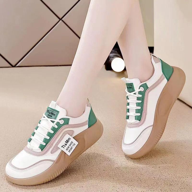 Women's board shoes 2023 new trend student breathable and comfortable lace up thick sole single casual shoes