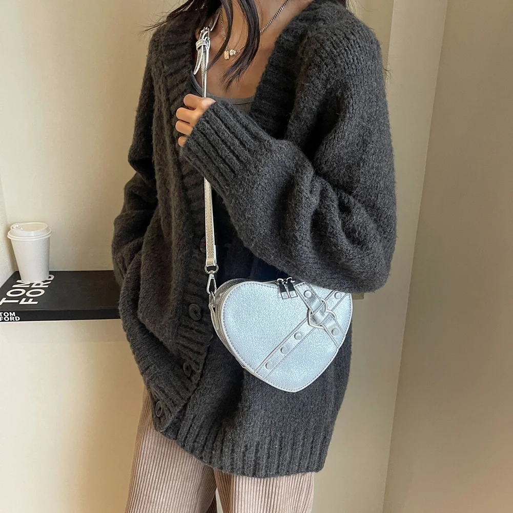 

Women Heart Shape Sling Bag PU Leather Small Heart Rivet Shoulder Bag Solid Color Adjustable Strap Female Outdoor Bag