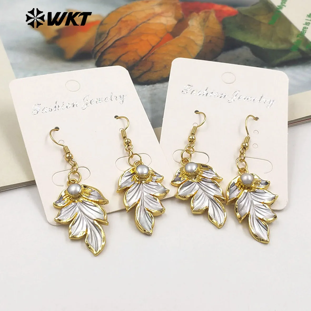 WT-MPE143  Niche-design Fashion Natural Pearl Shell Earring With 18k  Real Gold Plated For Women Birthday Decorated