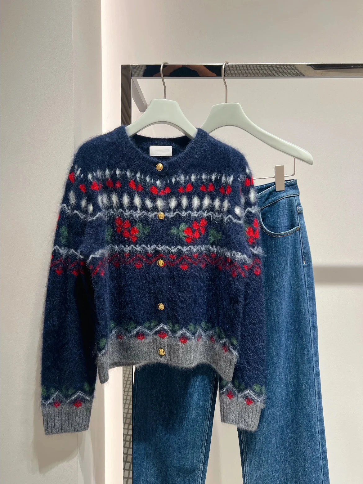 

HEIDD осенне-зимний длинный шерстяной вязаный свитер све све с вышивкой остров Аран и женской карточкой с дизайном Four Le Clover...