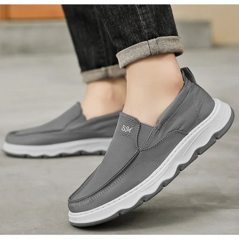 

Ice Silk Canvas Men's Shoes for Spring and Autumn, Fashionable and Simple, One Foot Sneaker and Leisure Board Shoes, Cloth Shoes