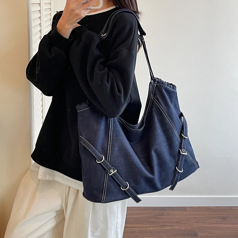 

Шикарные стильные джинсовые тканевые сумки на одно плечо для женщин. Универсальные дизайнерские сумки. Однотонные сумки-шопперы большой вместимости.