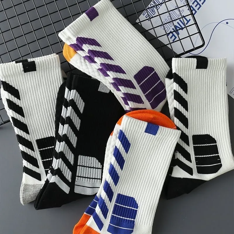 5 Pairs Autumn Winter Sock Men's Basketball Sports Simple High Top Mid Tube Thick Fashion Ins Solid Color Funny Sock Comfortable