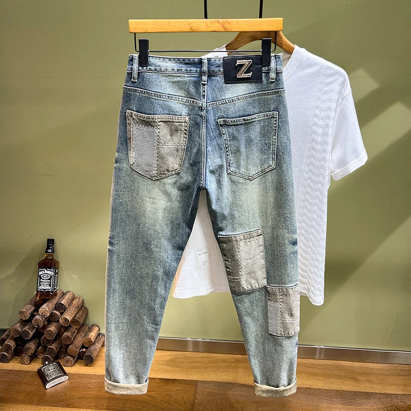 Streetwear men's straight Slim jeans spring and summer new trend broken holes patch retro distortion fashion splicing jeans