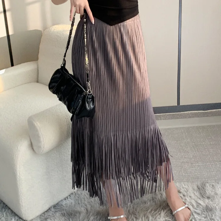 

Pleats Pleated Half Skirt Tassel Niche Design Casual Bustier 2024 Fall Casual Women Vintage Skinny Package Hip Pleated Skirt