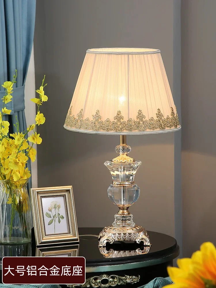 

European crystal desk lamp bedroom bedside Nordic light luxury living room simple modern home