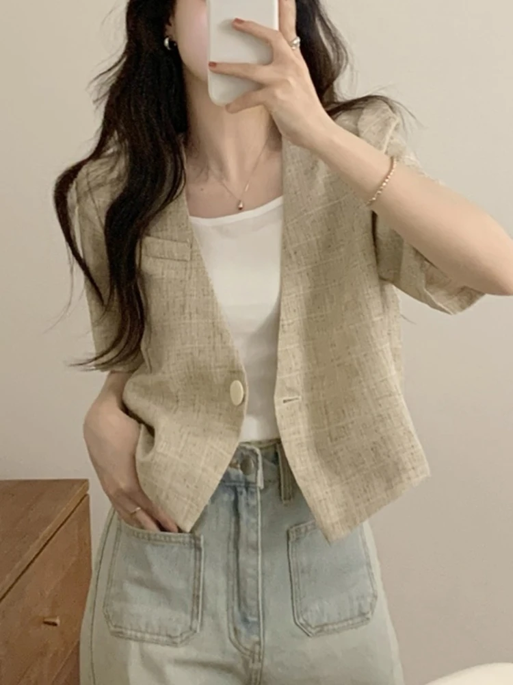 2024 Summer V-neck Short Outerwear Women Thin Design High Sense Short Sleeve Tops Female Korea Fashion Retro Outdoor Cardigan