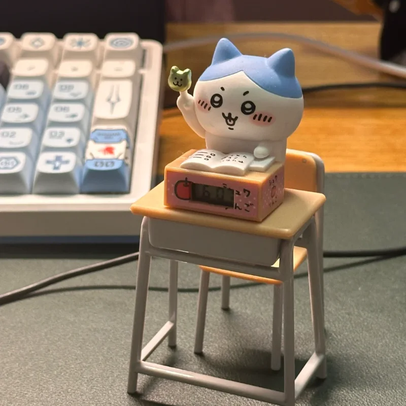 

Original Kitan Chiikawa Let'S Work Hard Together Series V1v2v3 Clock Gacha Anime Figure Model Blind Box Hachi Usagi Fans Gift