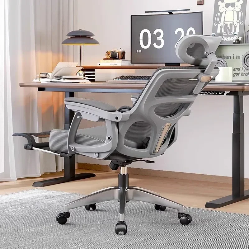 Chaise Design Computer Armchair Backrest Chair Office Desk Chairs Footrest Furniture Vanity Luxury Silla Gamer Room Gamer Pc