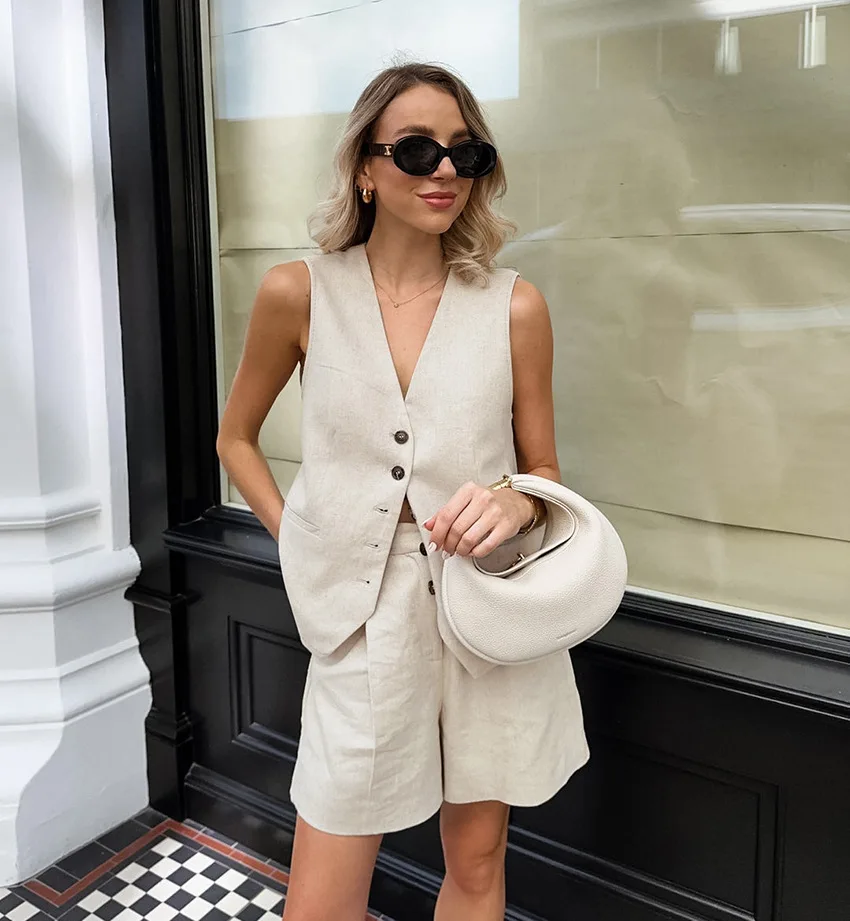 

Temperament Khaki Cotton Linen Sleeveless Vest Short Set 2025 Autumn European Fashion Solid Color 2 Piece Set