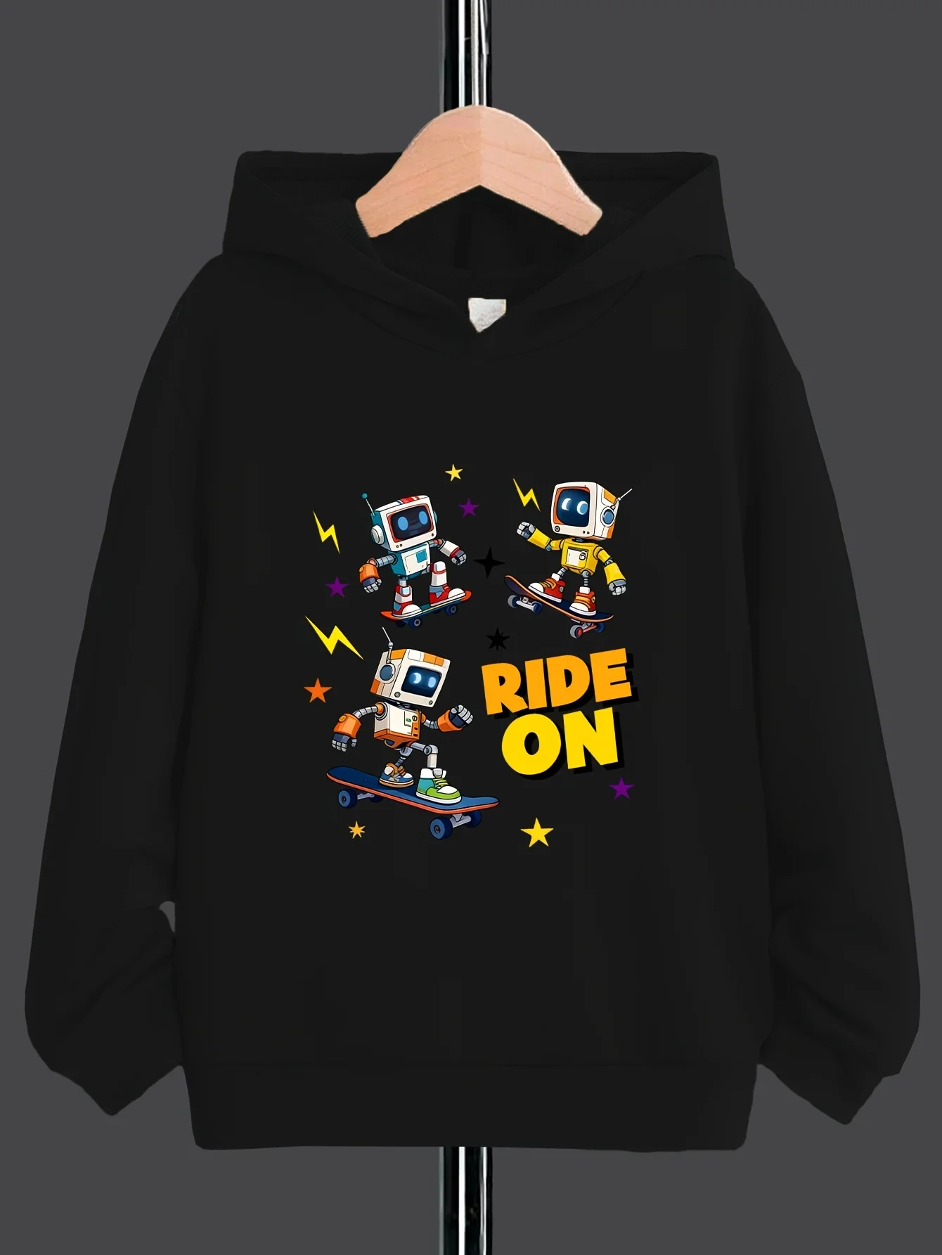 【Cute Robot Pattern Hooded Sweatshirt for Kids Playing on a SkateboardNew Autumn/Winter Loose-fitting Top for Boys and Teenagers