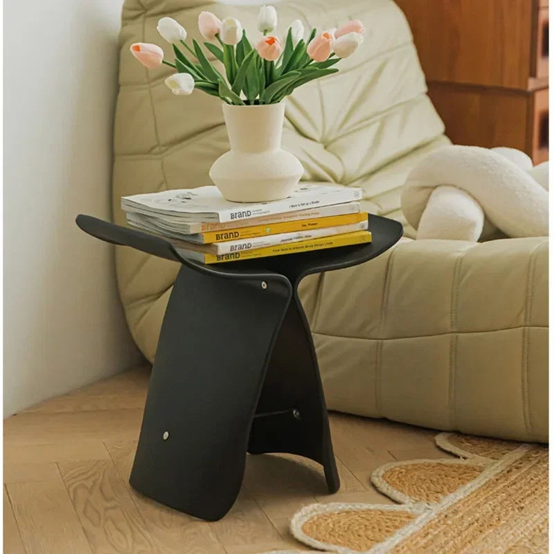 Japanese Bedside Table Simple Living Room Desk Creative Butterfly Room Table Multi-function Side Table Stylish Desk