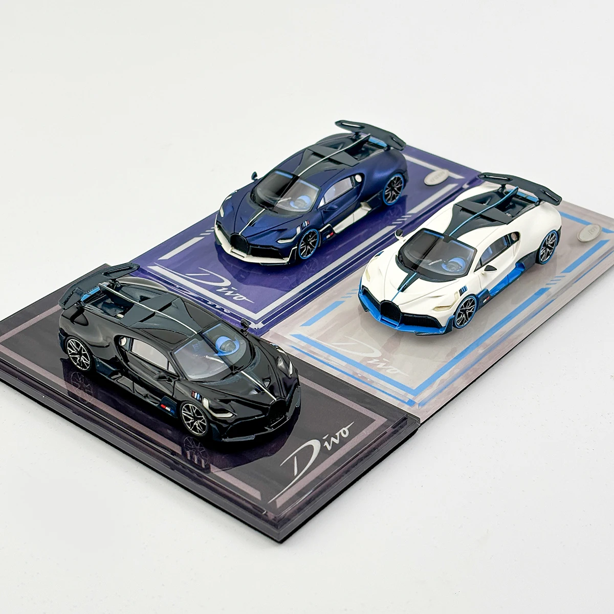 404Error 1:64 Divo resin car models