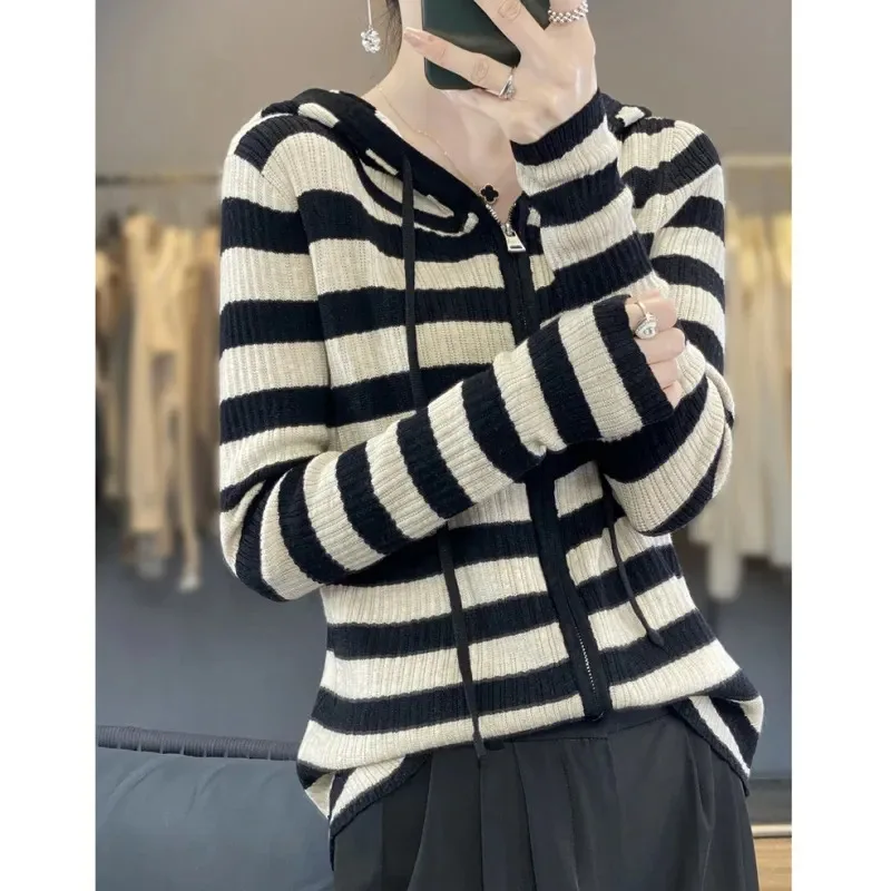 Fashion striped cashmere sweater hooded cardigan women's spring and autumn double zipper hoodie loose wool coat