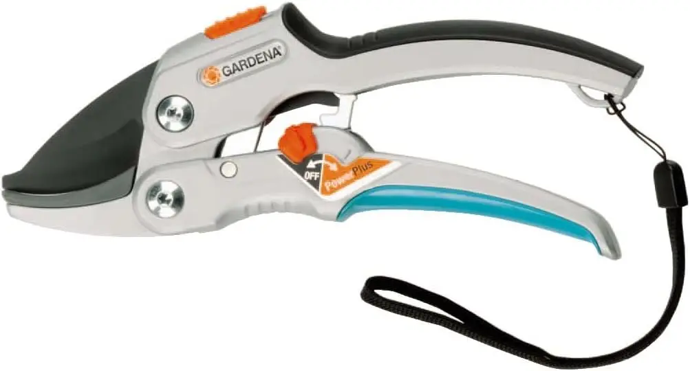 Podadoras de trinquete SmartCut: resistentes con borde de yunque para madera más gruesa y seca de hasta 1" de diámetro, dos posiciones de mango