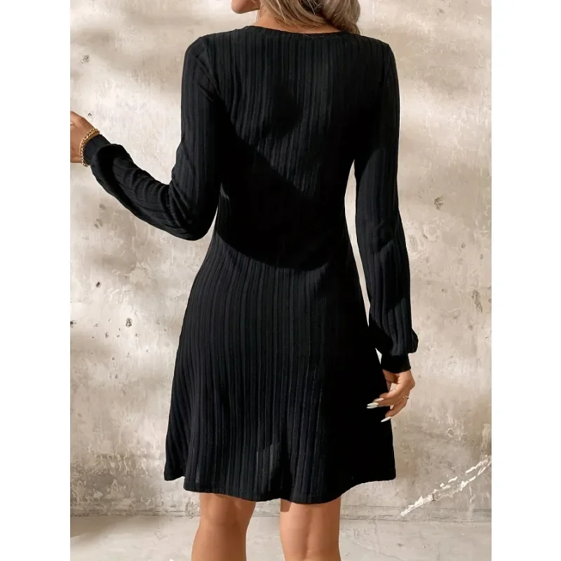 Plus Size 1XL-5XL New Fashion Women's Lomg Sleeve Knitted Dress Casual V-neck Knitted Dress Women Fashionable Solid Color Dress