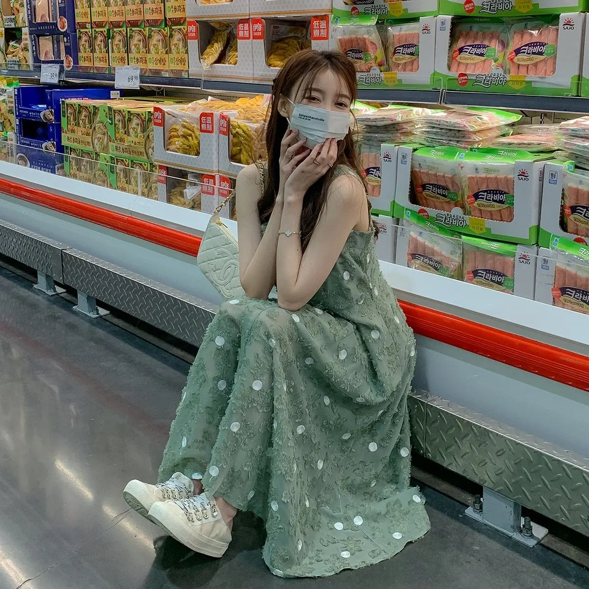 فستان أبيض منقط باللون الأخضر مع حزام ناعم للصيف الجنية نمط جديد فساتين بحزام طويل مزين بالزهور بمزاج التخسيس الفرنسي #2