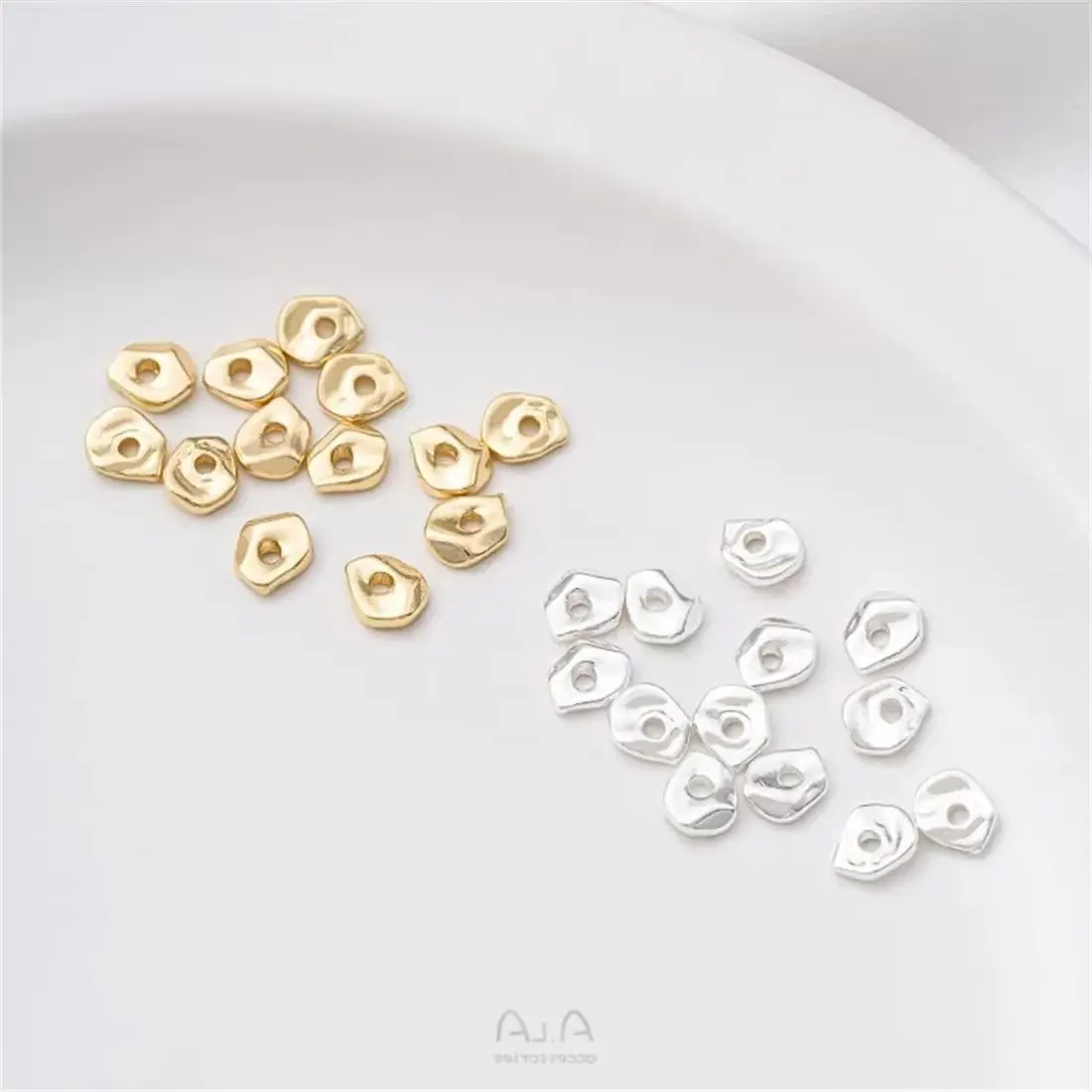 14K Genuine Gold Irregular Small Broken Broken Gold Silver Partition Bead Gasket DIY Beaded Jewelry Accessories C263