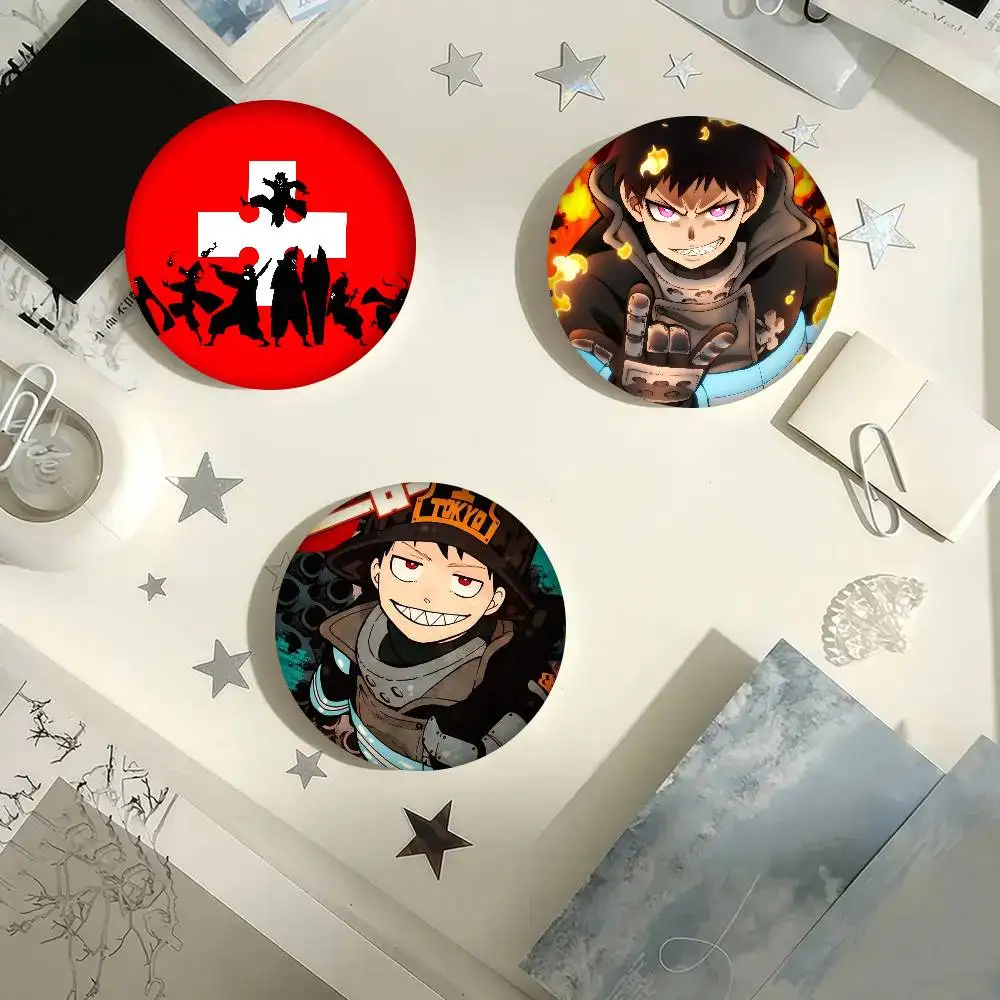 Anime Fire Classic Force Neue Broschen Weicher Ansteckpin Lustiger Gnarpy auf einem Skateboard Meme-Abzeichen Gamer-Kollektion Geschenke