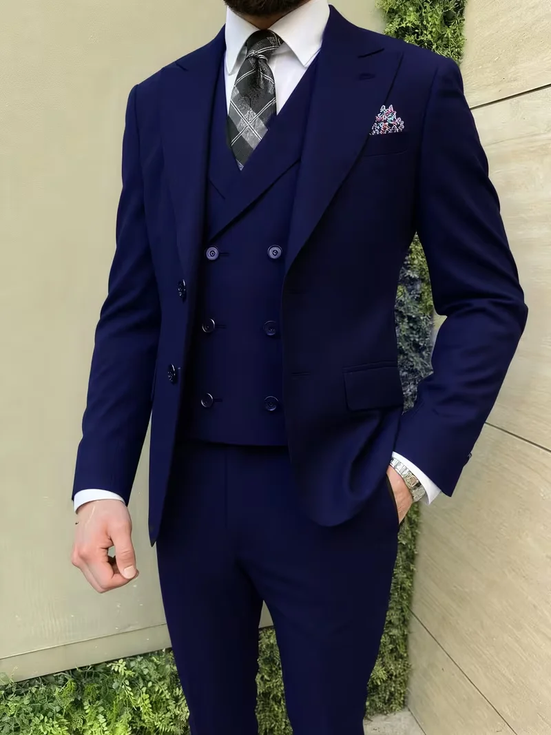 

Мужской темно-синий костюм-тройка Slim Fit с бесплатным нагрудным платком: пиджак, жилет, брюки для свадьбы, деловых мероприятий и торжественных случаев