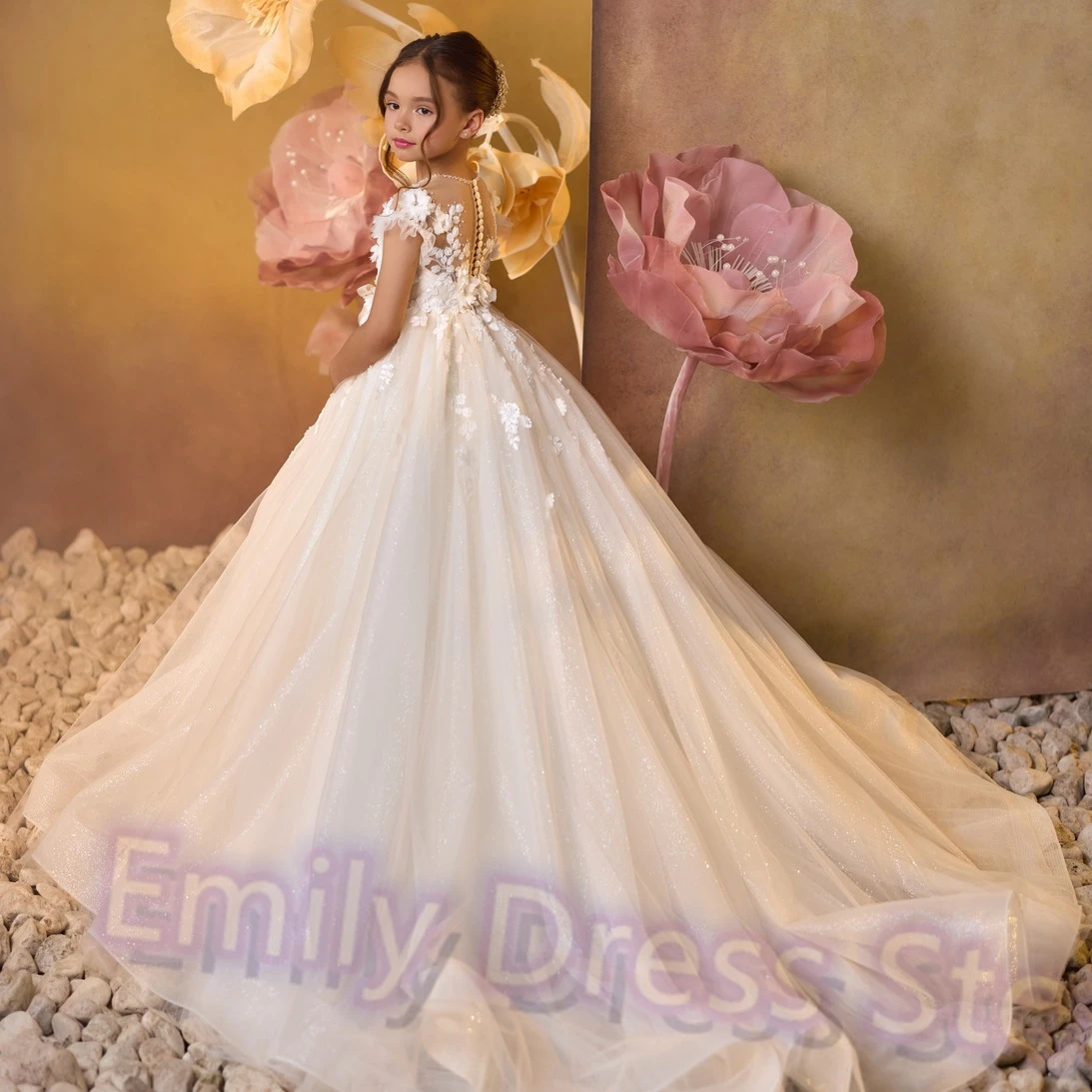 Customized Ivory Flower Girl Dress For Wedding Tulle Applique Sleeveless Lace Puffy Gown Birthday Party First Communion Dress