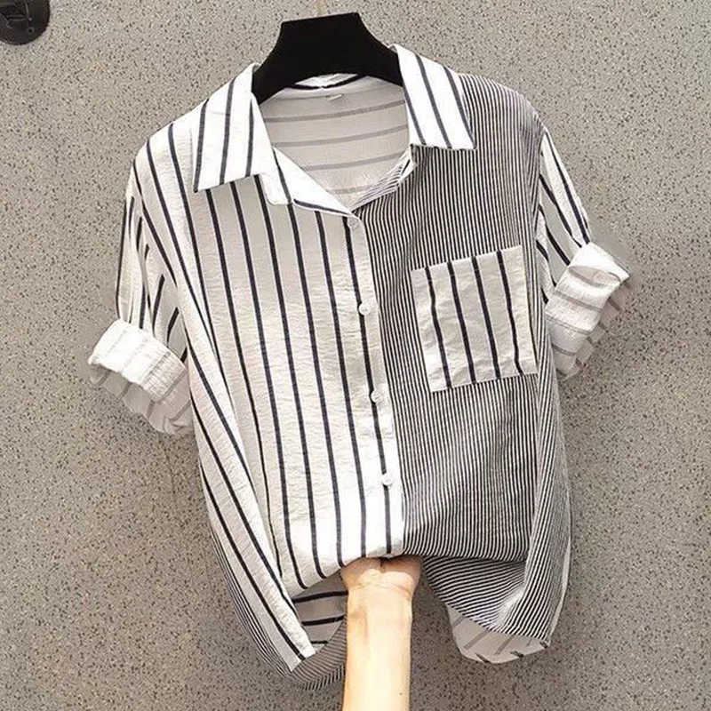 Oversized Casual Fashion Short Sleeved Striped Shirt for Women\'s Summer New Korean Version Loose Slimming Contrasting Colors Top