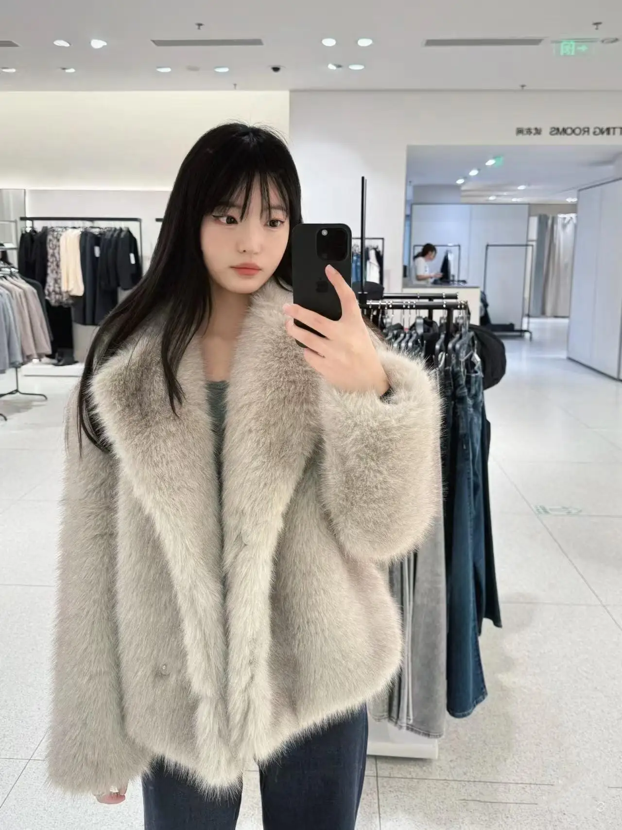 Kedatangan Baru Musim Gugur Musim Dingin Mantel Wanita ort Jaet Efek Bulu Tumpuk Serbaguna Pakaian Luar Bulu Imitasi Kasual Longgar Model Panjang