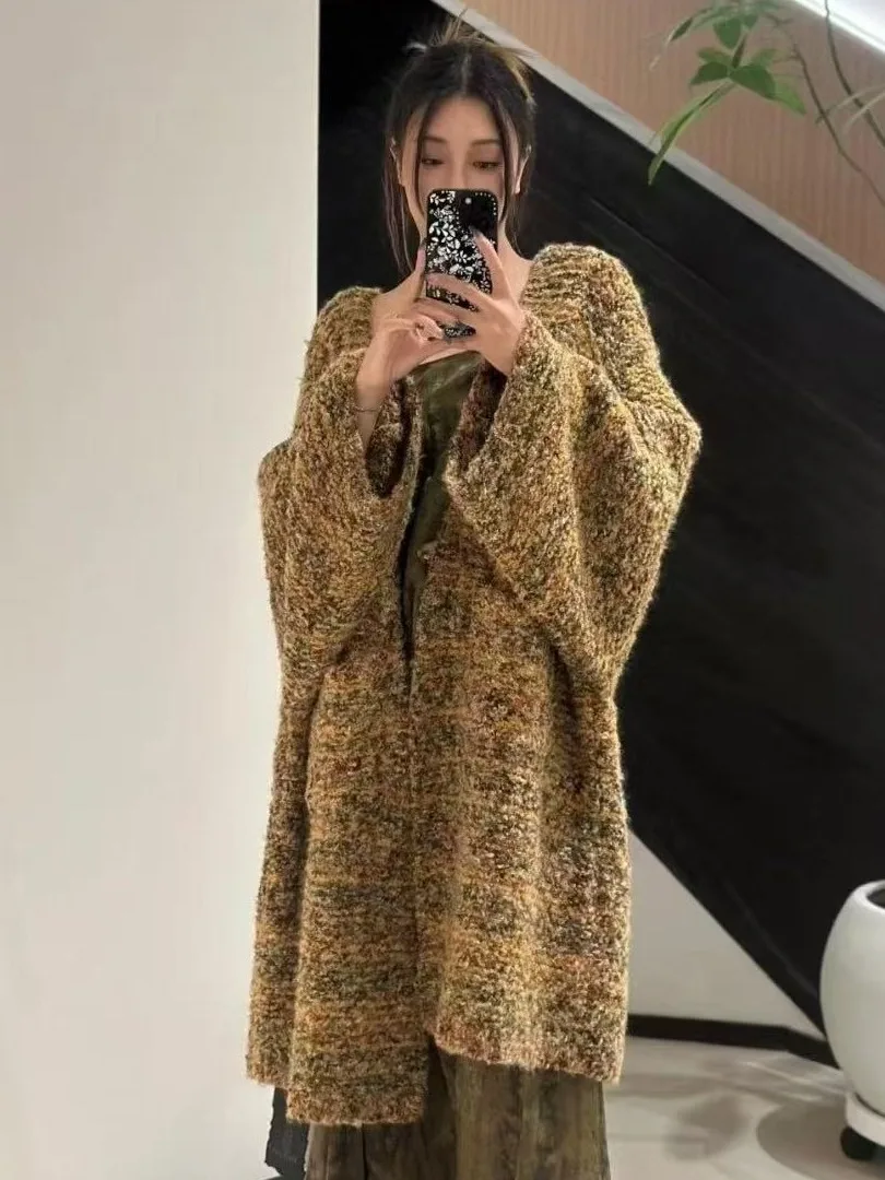 เสื้อคลุมไหมพรมถักแบบเปิดสไตล์ลำลองสุดหรู รุ่นใหม่สำหรับฤดูใบไม้ร่วงและฤดูหนาว ทรงหลวมใส่ได้หลากหลาย