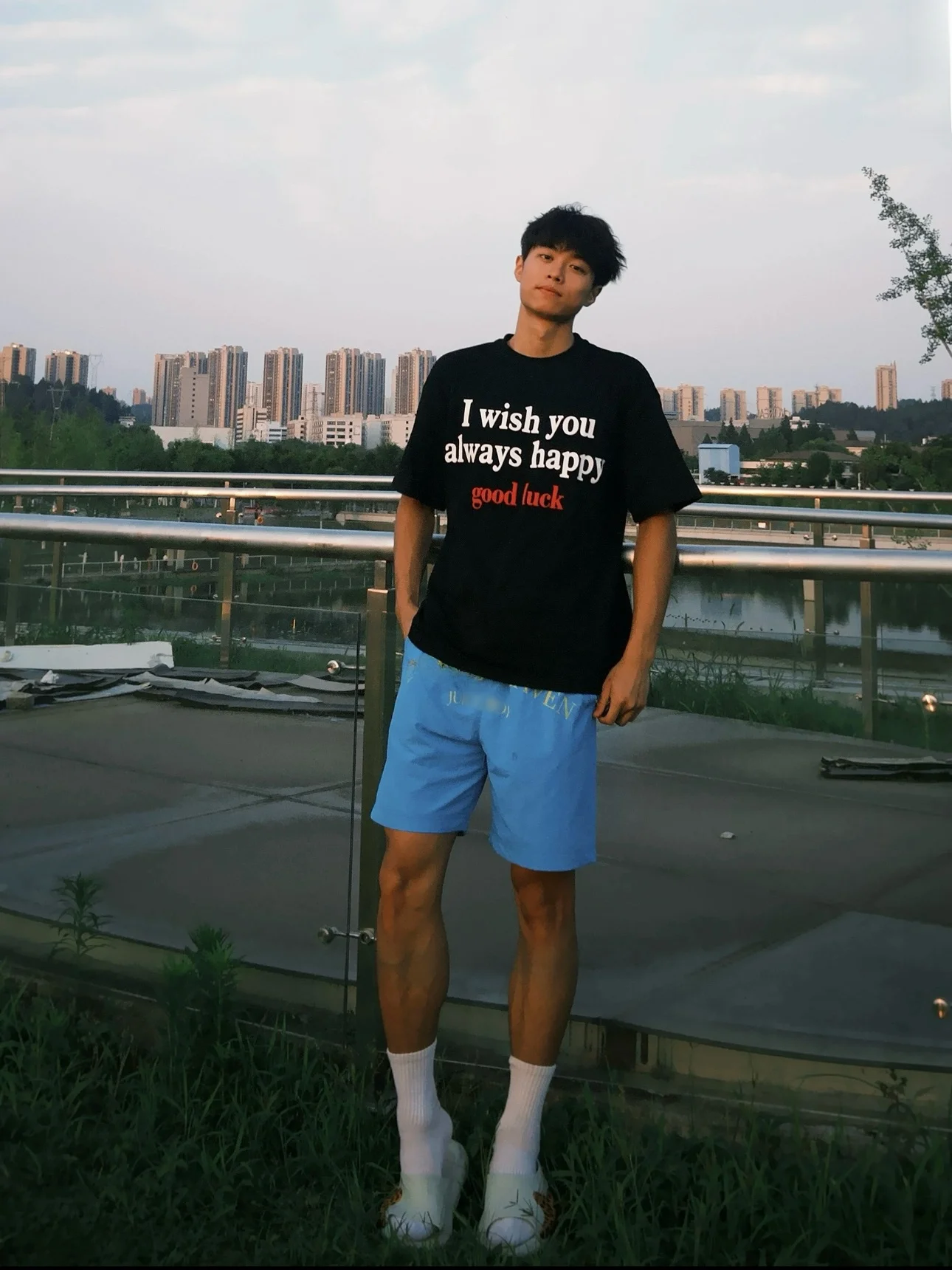 

Летние нейлоновые орты с американским буквенным принтом Qui Dry, мужские повседневные орты свободного кроя длиной до колена, Thiened Version