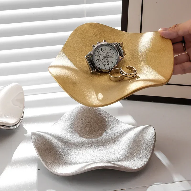 

Ceramic tabletop display, light luxury jewelry, storage tray, photo display, home decoration