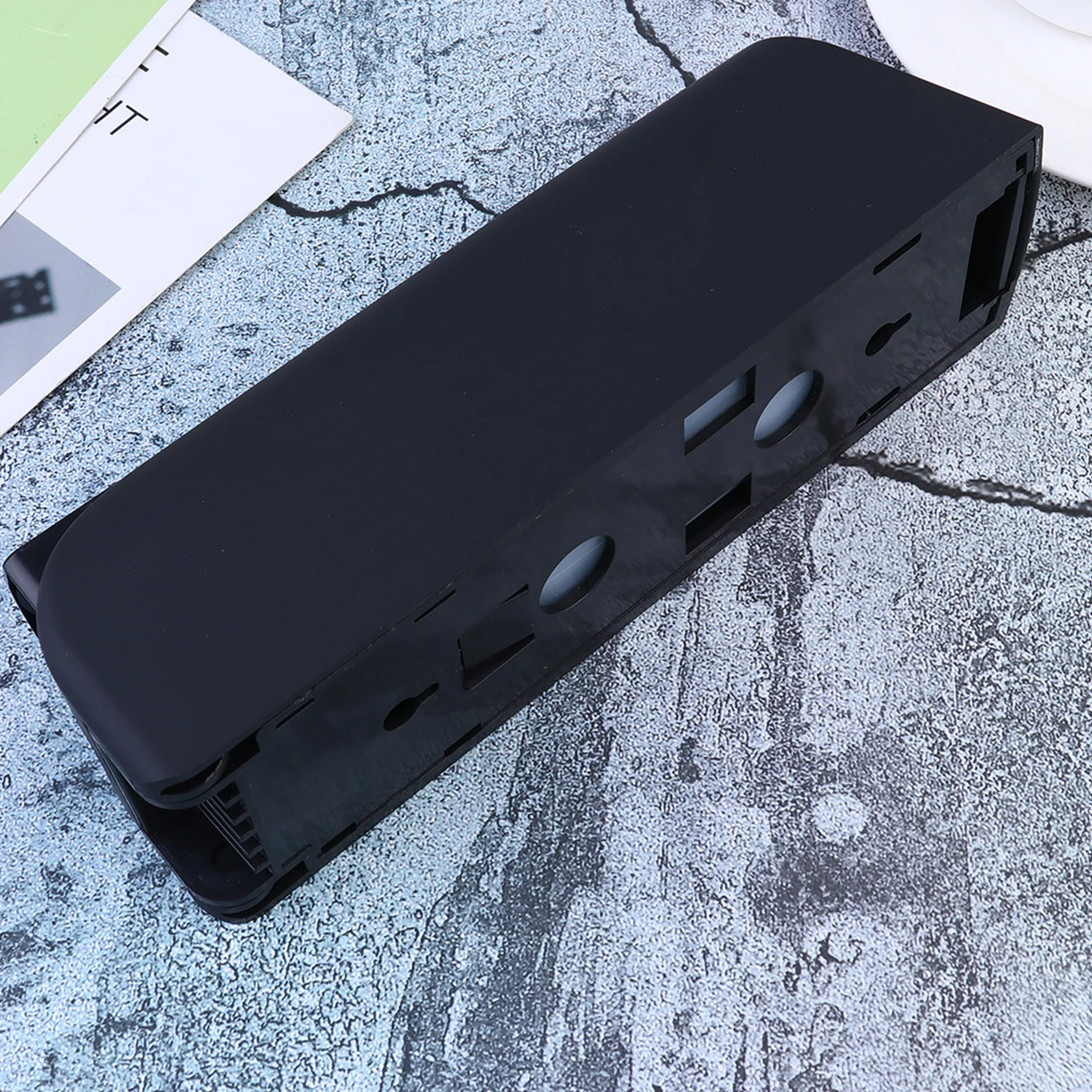 

1Pcs Wall-Mounted Shampoo Bottle Soap Dispenser Black Stable Easy Use for Bathroom Hotel Lotion Bottle Soap Dispenser