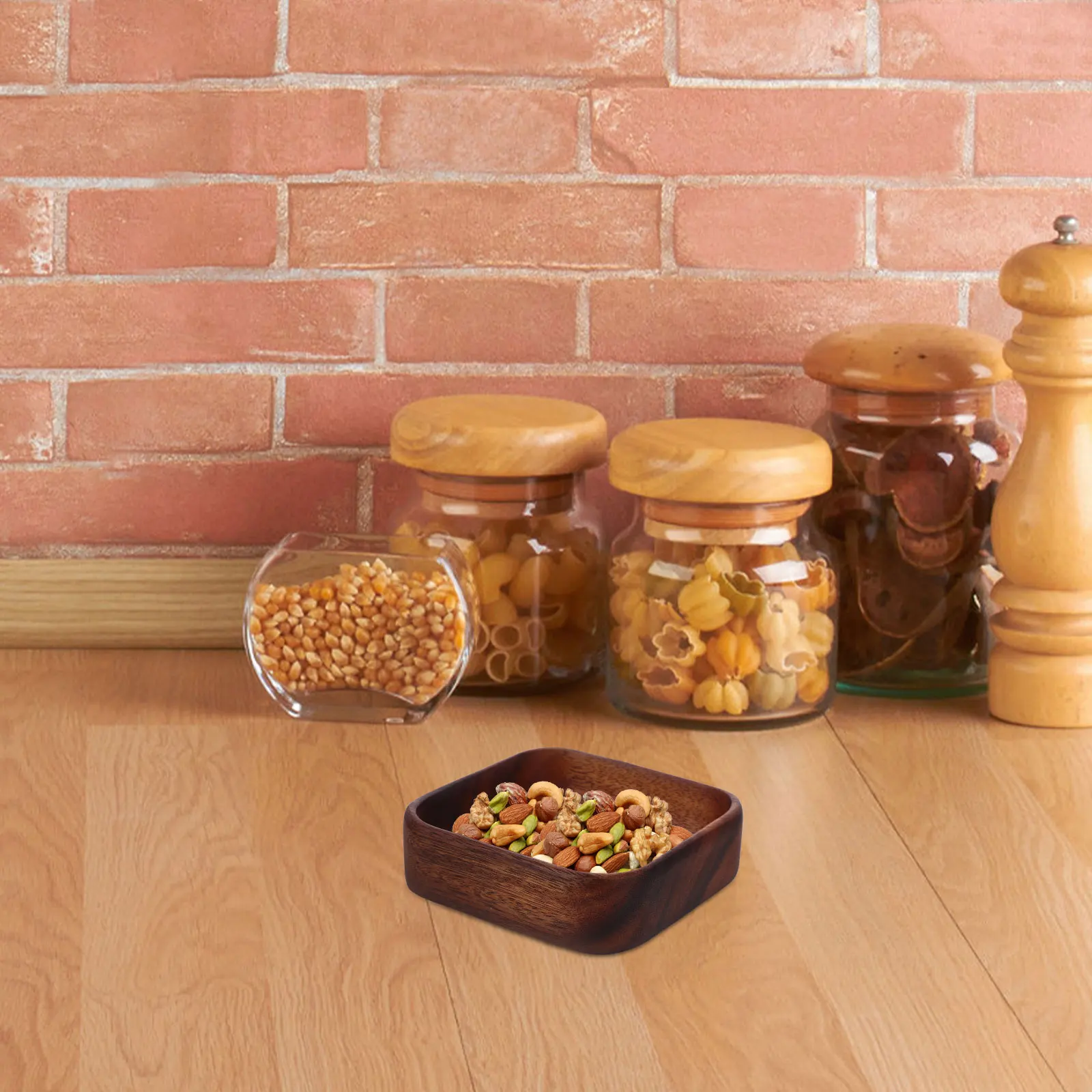 

Wooden Snack Tray 15x15x4.5cm Solid Wood Dried Fruit Plate Dessert Dish Nuts Bowl Small Serving Tray Coffee Table Wooden Fruit