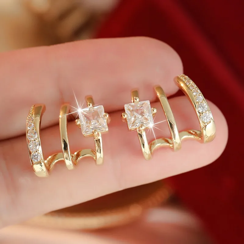 Trendy Personalized Claw-shaped Dazzle Synthetic Zirconia Stud Earrings for Women Luxury Chic Design Daily Banquet Party Jewelry