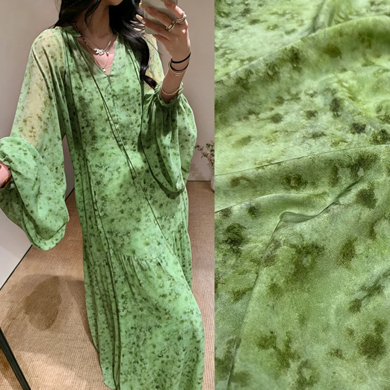 18MM Dark Green Printed Stretch Soft Silk Crepe de Chine Fabric for DIY Sewing Silk Fabric for Soft Dress Pants Pajamas R6981