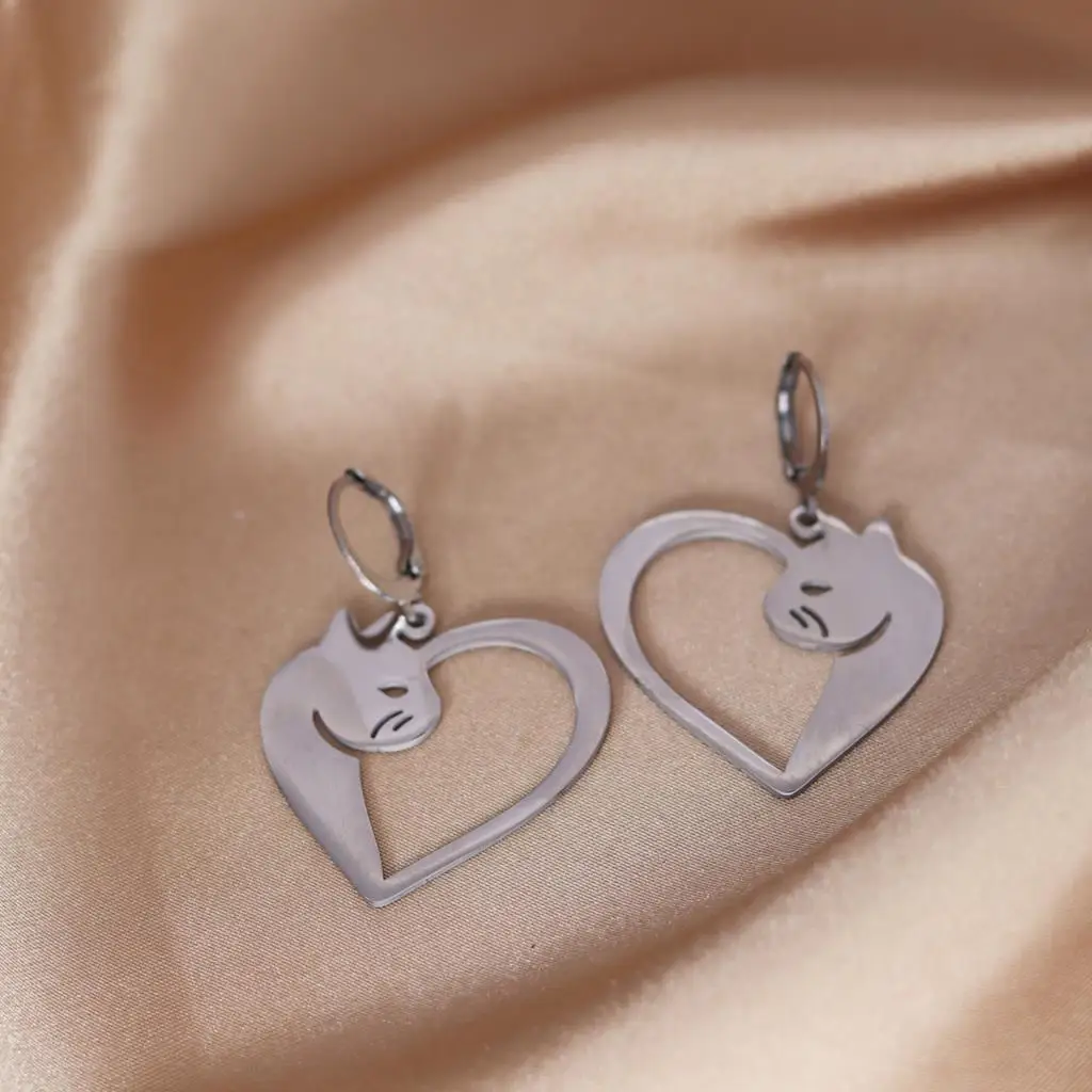 QIAMNI Fashion Heart Cute Cartoon Cat Piercing Hoop Earrings for Women Kitten Animal Jewelry Dangle Wedding Party Girls Gift