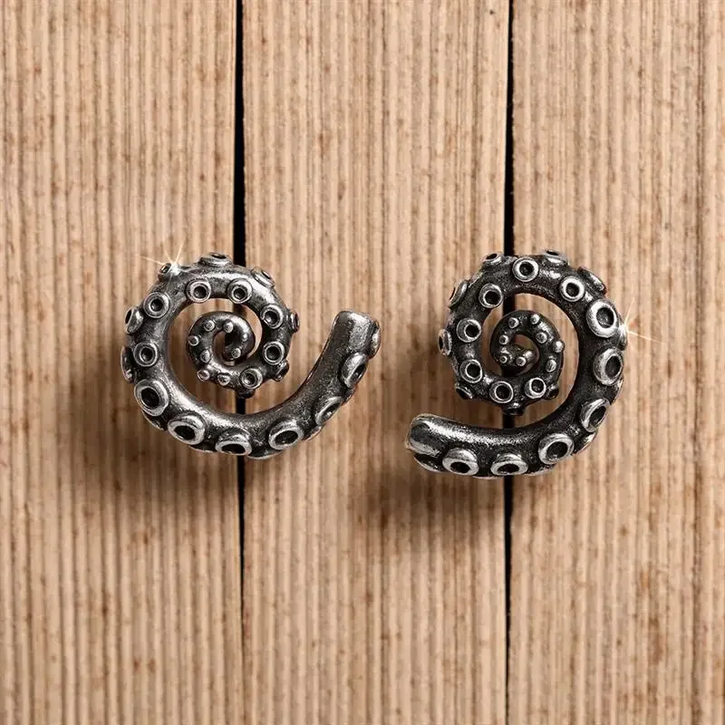 Huitan Special Ocean Style Gothic Stud Earrings for Women Spooky Halloween Tentacle Novel Festival Anti Silver Color Jewelry