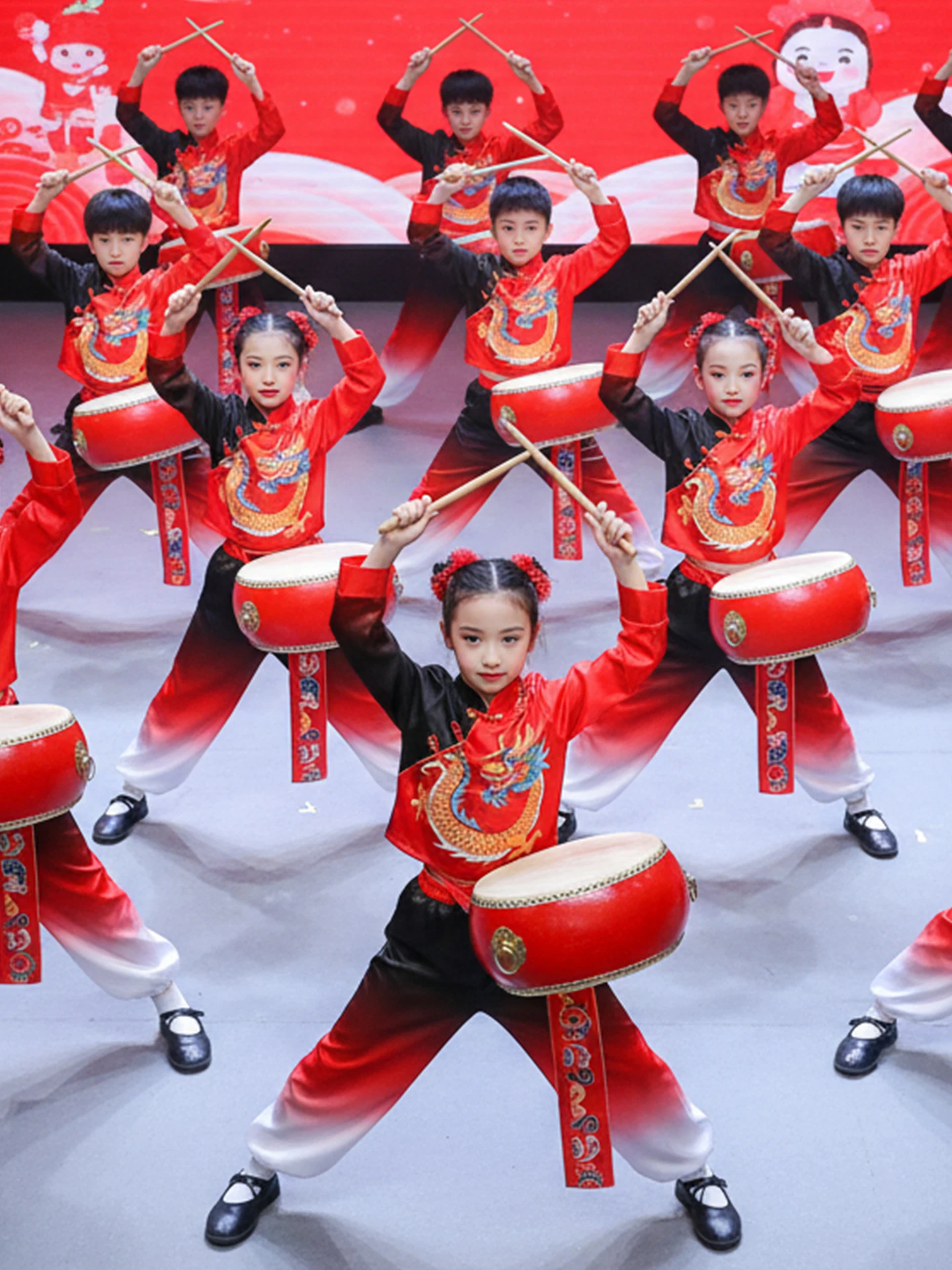 

Cheerful Children's Dance Waist Drum Performance Costume New Year's Day Kindergarten Opening Red Fortunes Martial Arts Outfit
