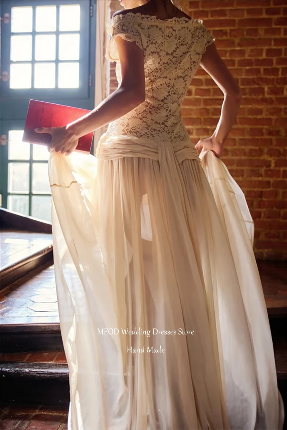 MEOD Elegant Lace Vestidos De Novia Boda V Neck Chiffon Vintage Wedding Dresses Cap Sleeve Formal Vestidos Mujer Customized
