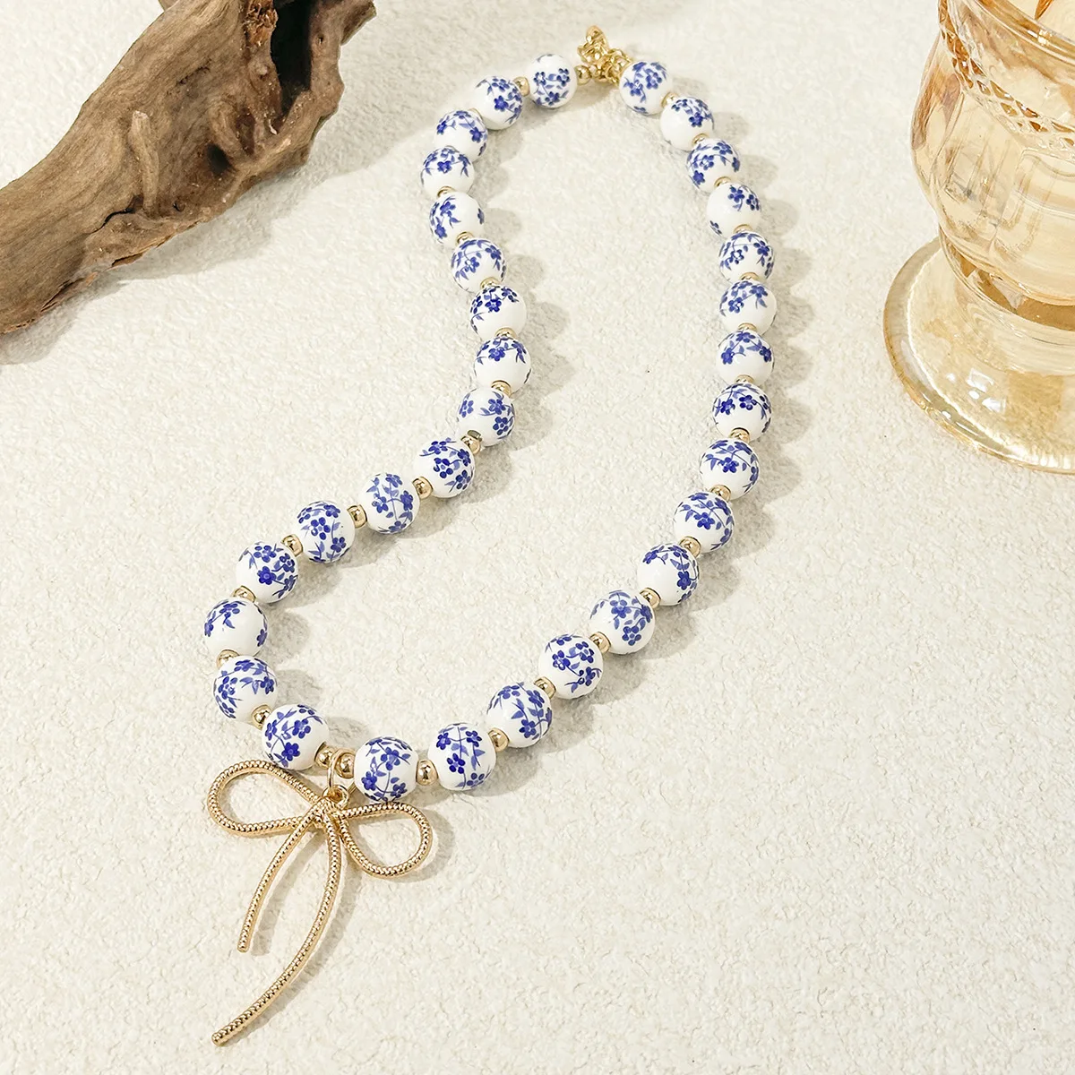 Elegant Blue and White Porcelain Ceramic Pendant Necklace for Women Vintage Gold Plated Bow Necklaces Statement Jewelry Gift