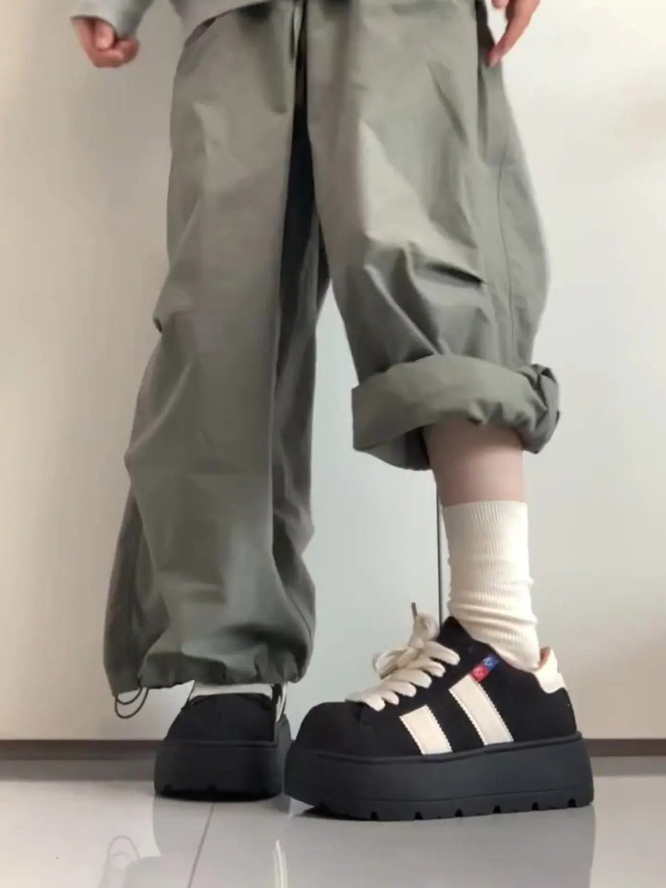 Black Casual Sporty Women's Shoes Thick Bottom Heightening  Head Leisure Training Bread Shoes Cross Buckle round Toe Rub...