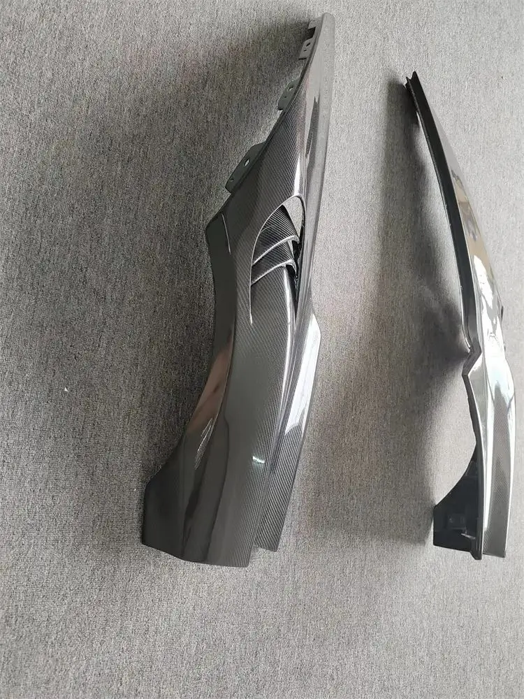 

Suitable for McLaren 720S upgraded to 765LT style modified car accessories, carbon fiber mudguards, and car tools