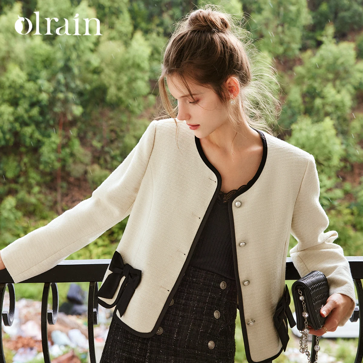 

OLrain Women's Autumn Tweed Jackets 2025 Elegant Bow Apricot Short Coat Ladies New in Outerwears Female Clothing O22QW61031