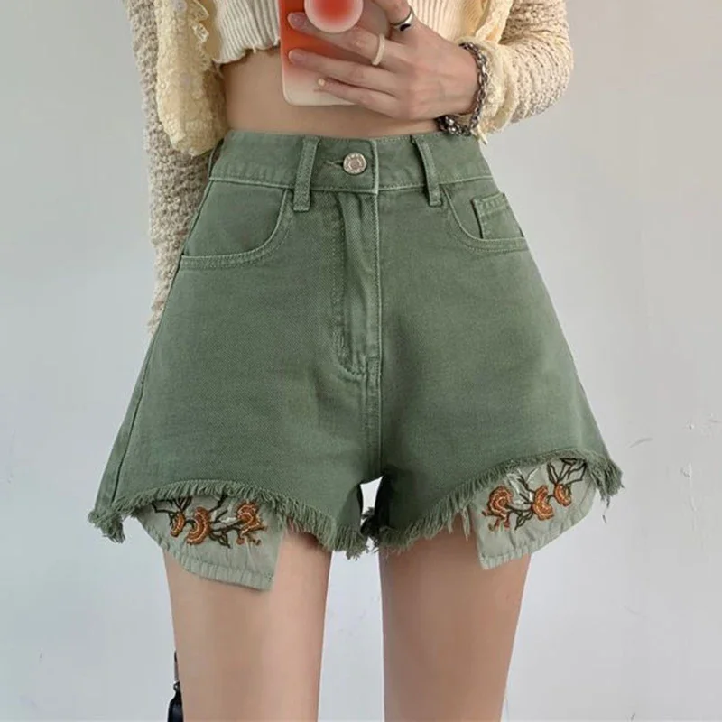 2025年夏 レディースファッション 刺繍入り リップドデニムショーツ 女性用 グリーン ショートジーンズ ガールズ シック ハイウエスト ジーンズ パンツ サイズ S-XL