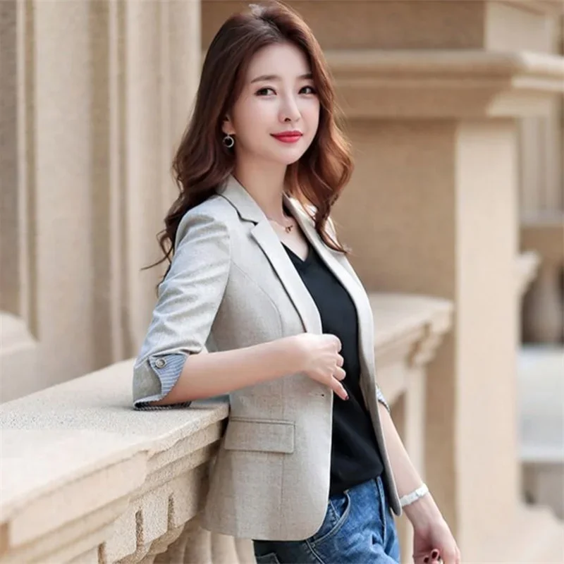 Women Blazer New Korean Spring Summer Fashion Three-Quarter Sleeve Office Ladies Suit Casual Short Blazer Coat Female Outer