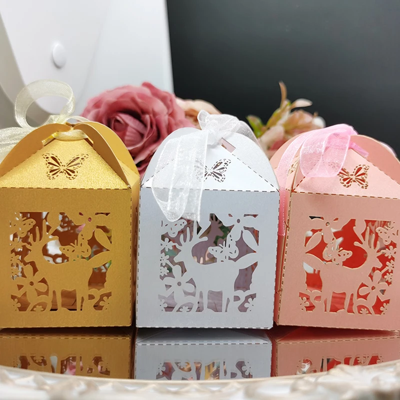 

25pcs Butterfly Elk Candy Box With Ribbon Packaging Bags Guests Gift Boxes Wedding Birthday Baptism Mariage Party Decor Supplies