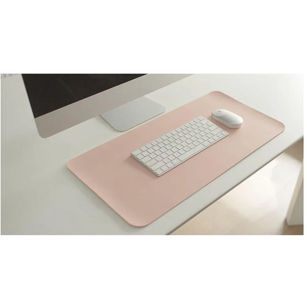 Podkładka pod mysz do gier, prosta, różowa, 30x60x0,2 cm, z podpórką pod nadgarstek, antypoślizgowa, gładka w dotyku, wygodna podkładka do obsługi myszy.