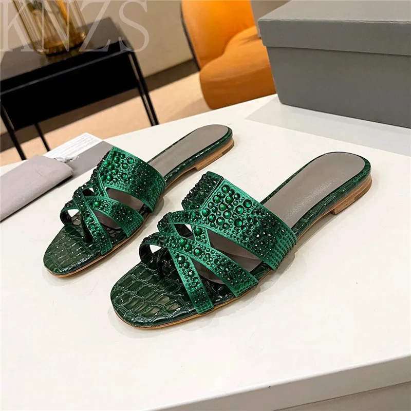 

Summer New Round Toe Open Toe Silk Flat Slippers Woman Crystal Bling Slippers Flip Flops Bordered Casual Beach Shoes Women 2024