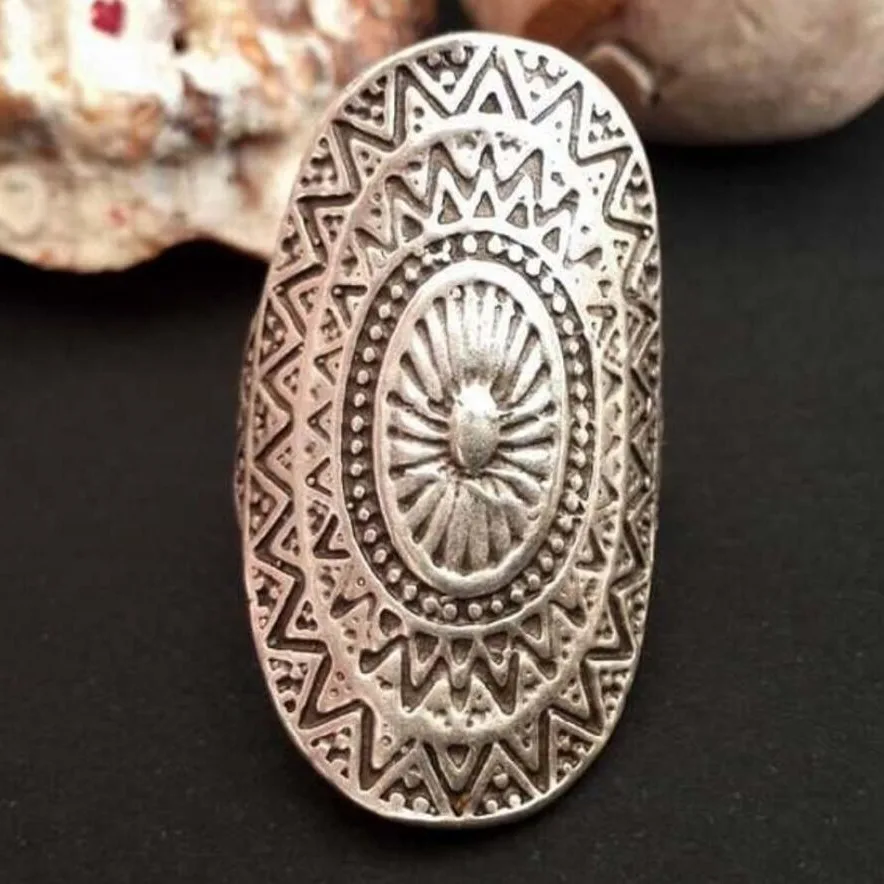 

Silver Oval Pattern Open Ring Bohemian Retro Style Cross-Border New Fashion Jewelry Ring Alloy Embedded Artificial Gemstone