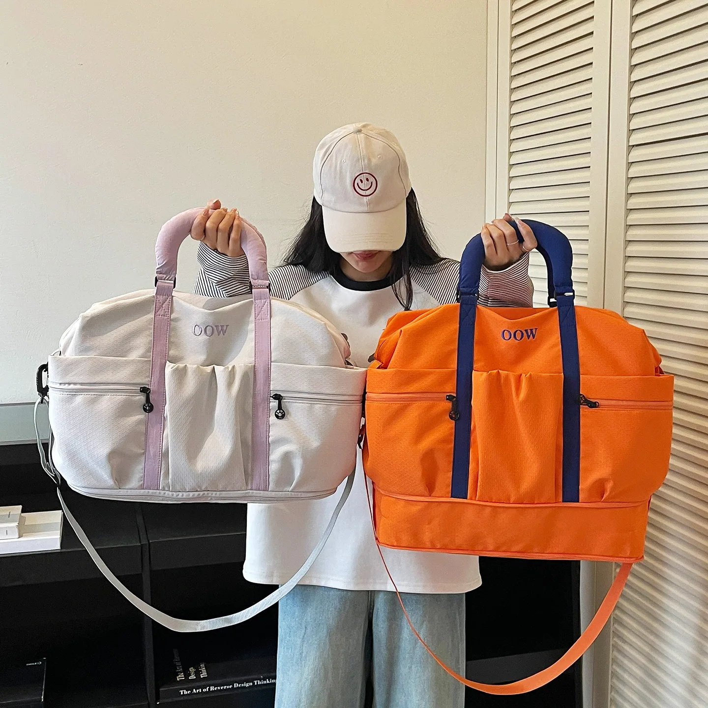 lightweight-large-capacity-yoga-fitness-bag-handheld-carry-on-luggage-crossbody-bag-for-short-trips-and-traveling
