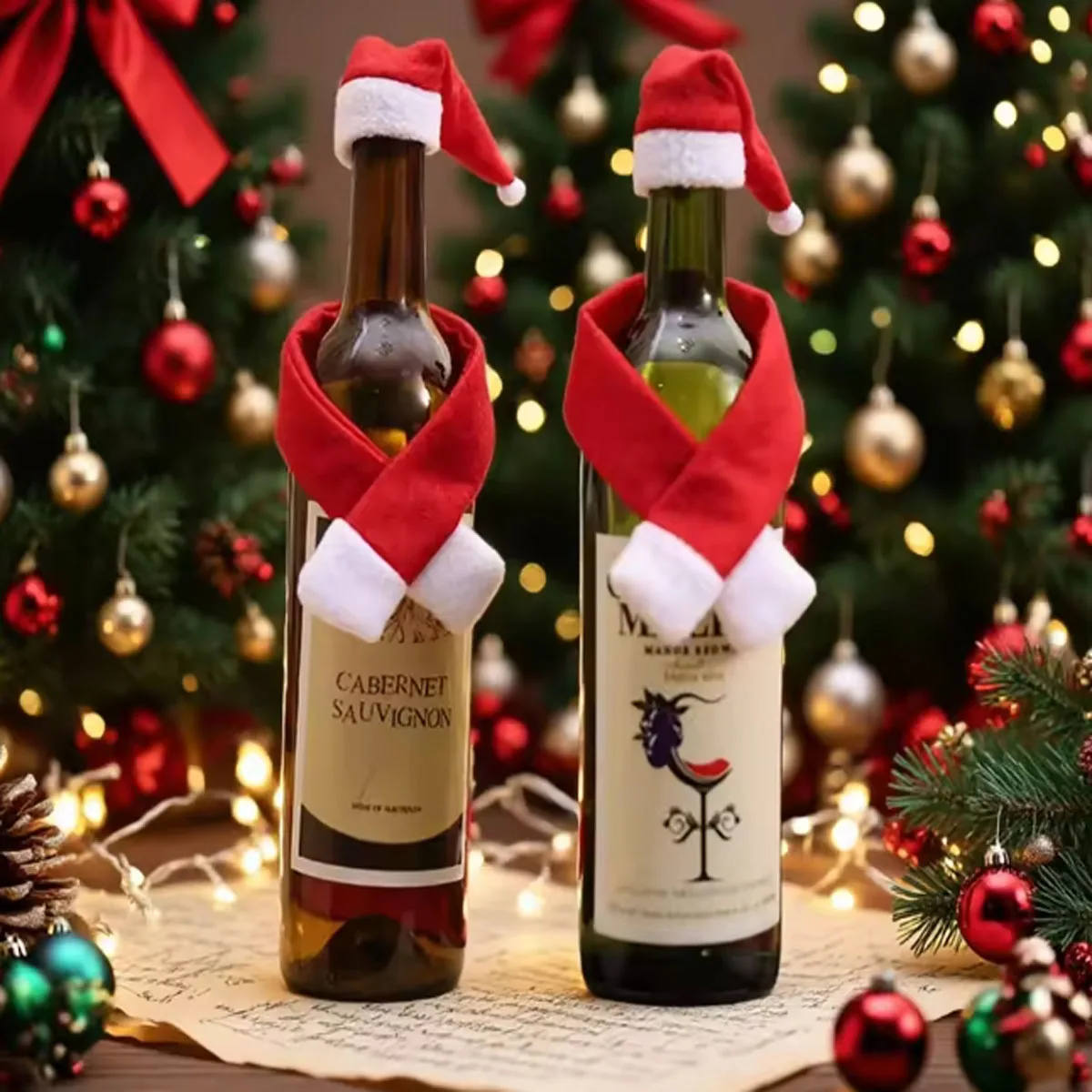 

Christmas Decorations Creative Wine Bottle Hat Non-woven Scarf Hat Wine Bottle Decoration Two-piece Set Creative Table Decoratio